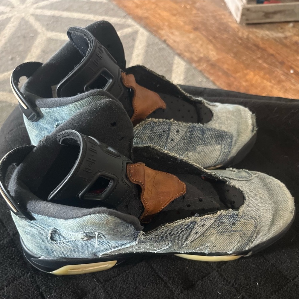 Vintage blue Jean Jordan shoes